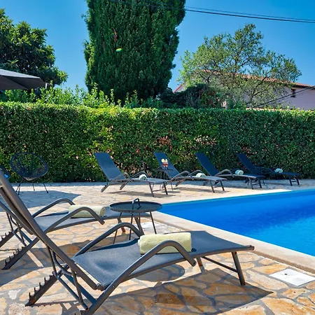 Dante Tatil Evi Medulin