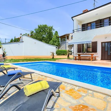 Dante Holiday home *